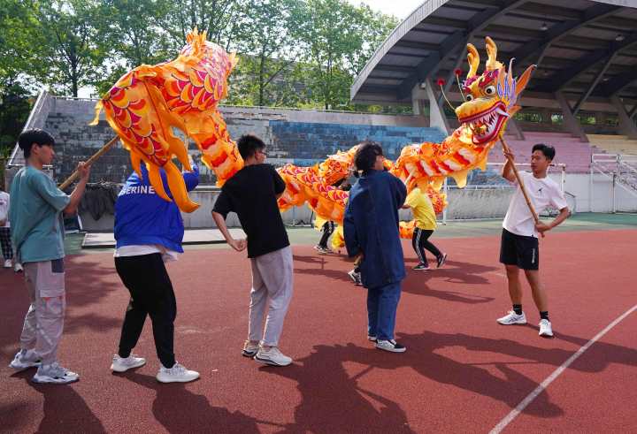 微信图片_20220427110935.jpg 微信图片_20220427110935.jpg